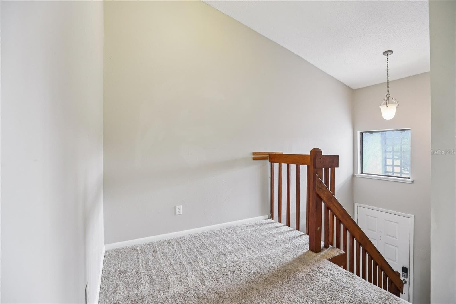 Townhouse at 1310 MOUNTAIN VIEW DR #105, TAMPA, photo 21 of 53