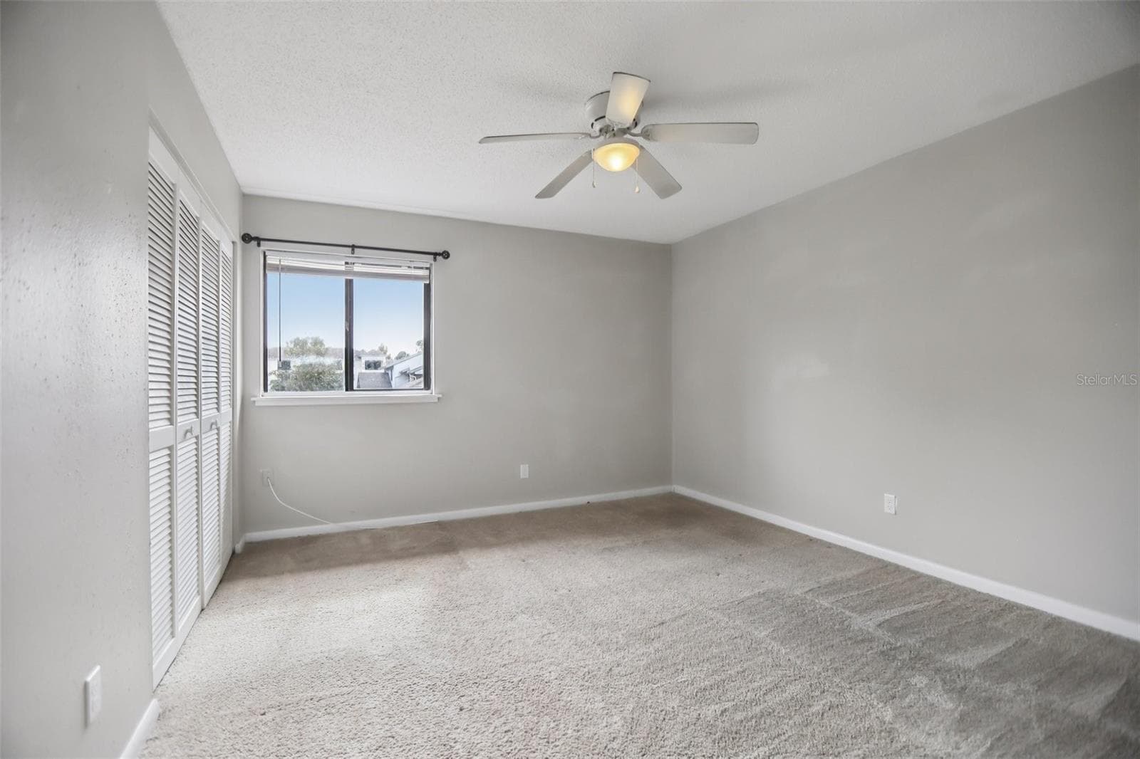 Front Bedroom - 1310 MOUNTAIN VIEW DR #105, TAMPA