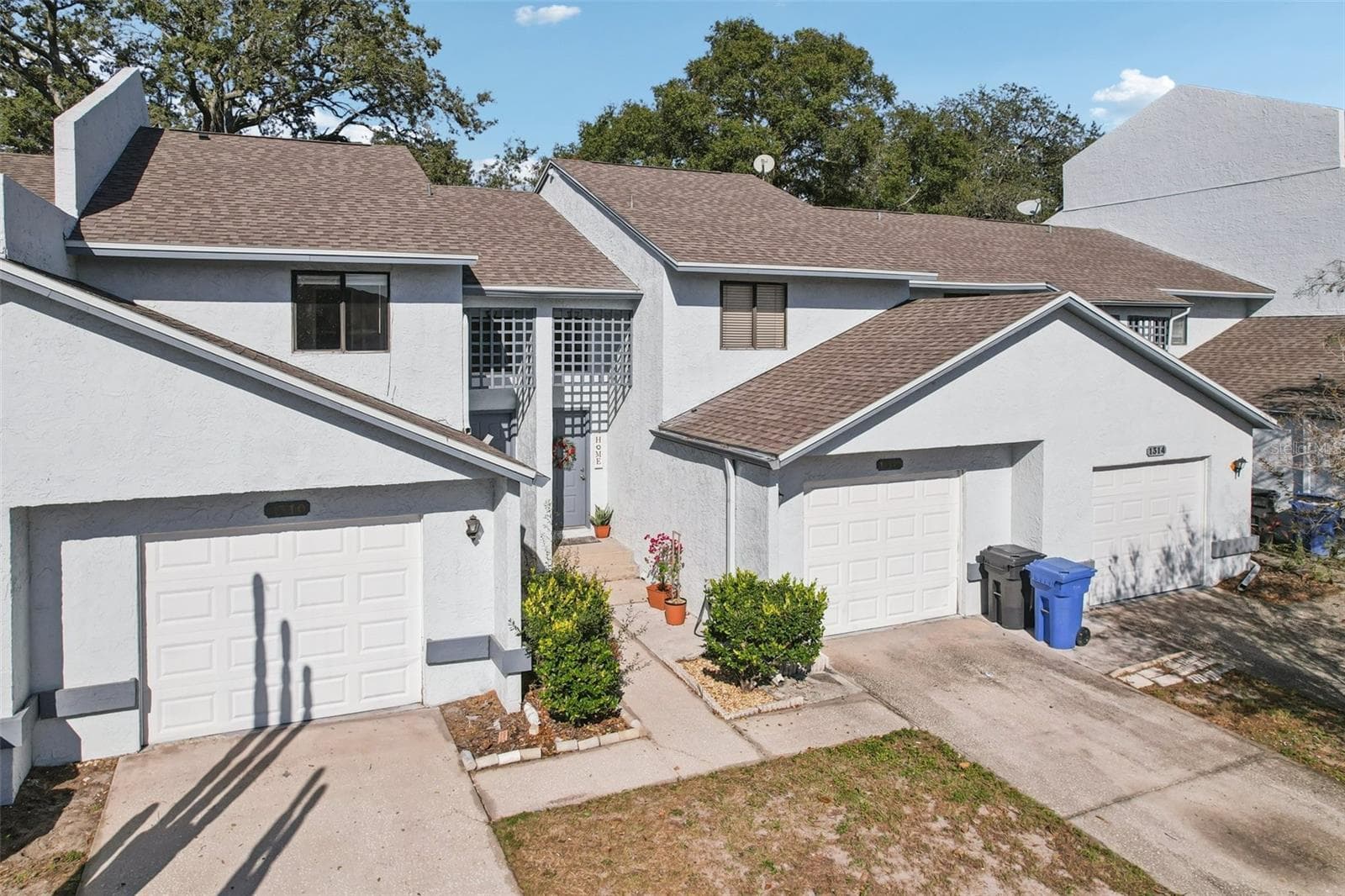 Townhouse at 1310 MOUNTAIN VIEW DR #105, TAMPA, photo 38 of 53