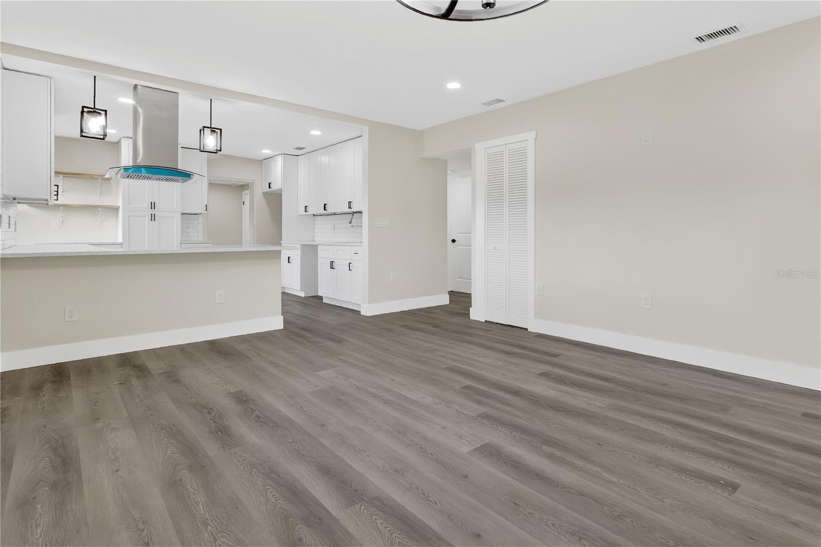 Single Family Residence at 2612 ROXBURY RD, WINTER PARK, photo 4 of 37