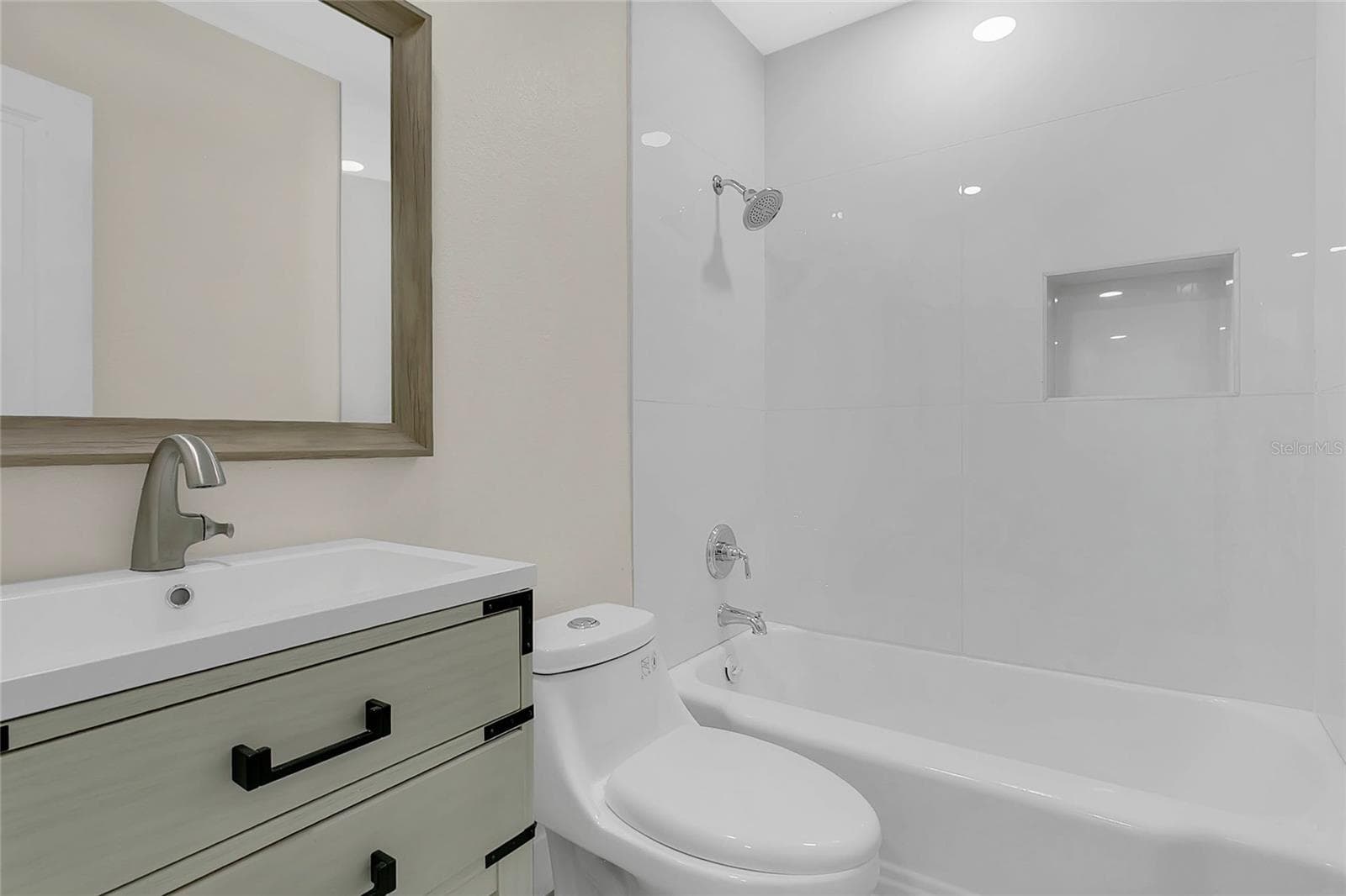 Single Family Residence at 2612 ROXBURY RD, WINTER PARK, photo 13 of 37
