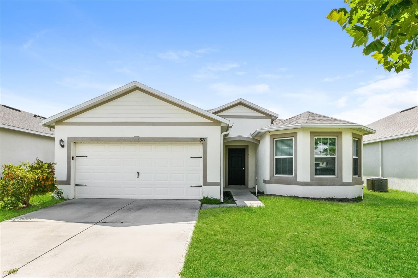 571 AUTUMN STREAM DR