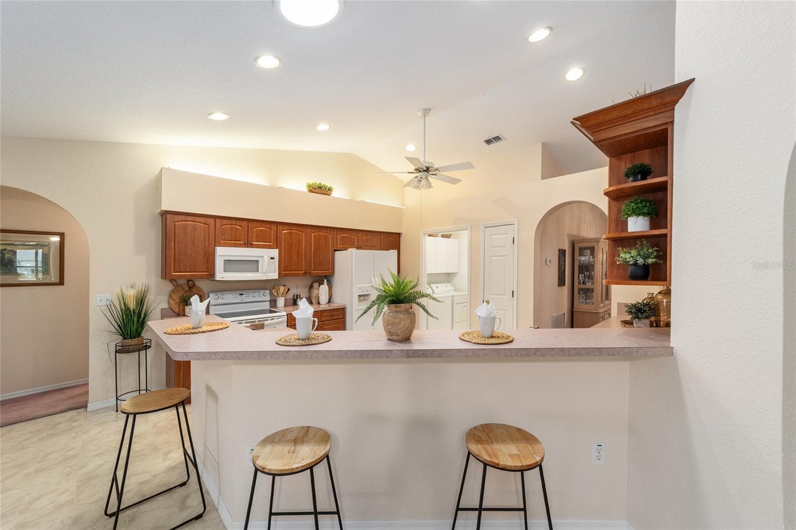 Single Family Residence at 13766 SE 89TH AVE, SUMMERFIELD, photo 27 of 68