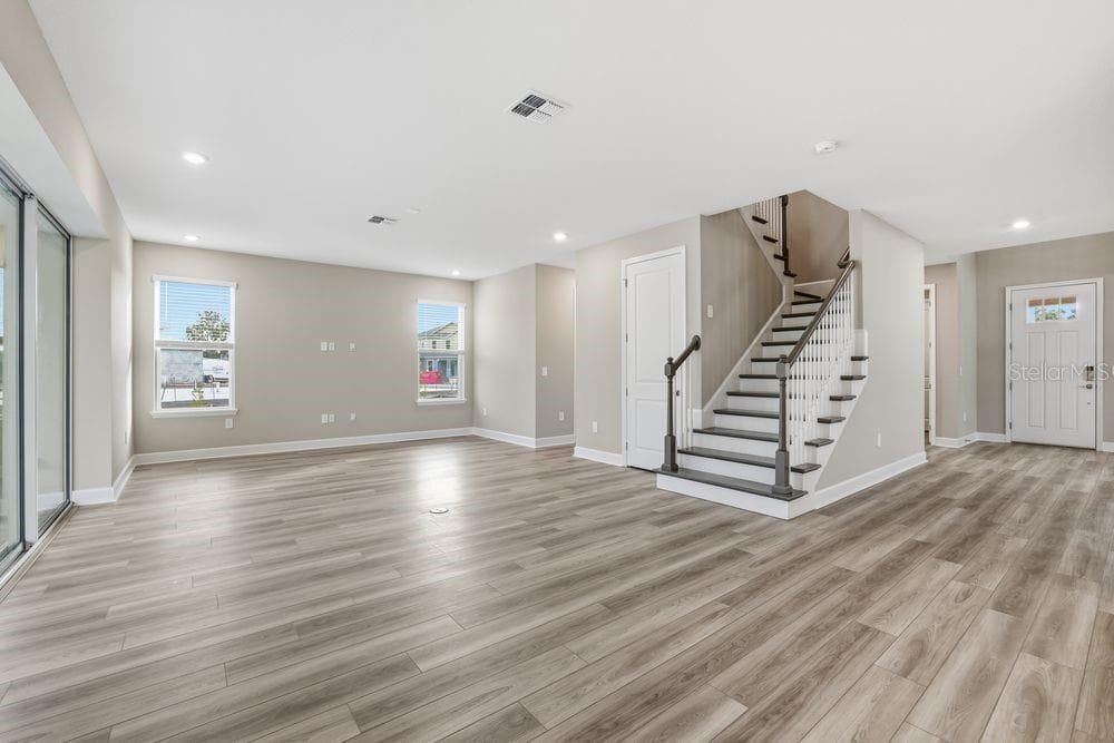 3328 Lumber Falls Drive - Ready Now! - 3328 LUMBER FALLS DR, PLANT CITY