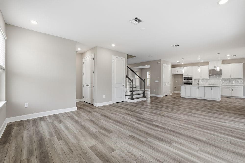 3328 Lumber Falls Drive - Ready Now! - 3328 LUMBER FALLS DR, PLANT CITY