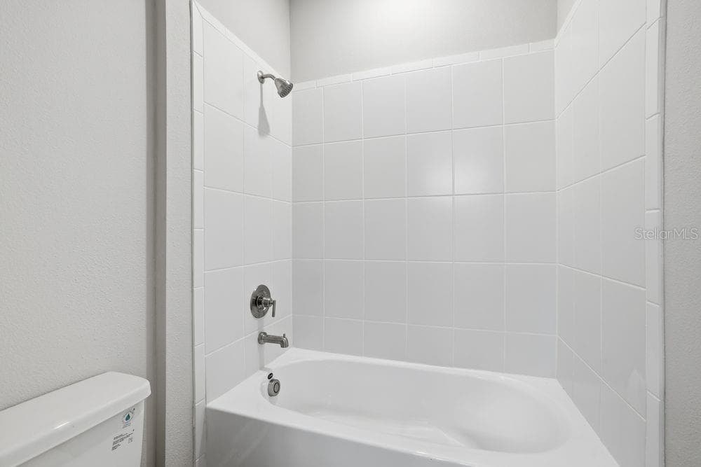 3328 Lumber Falls Drive - Ready Now! - 3328 LUMBER FALLS DR, PLANT CITY