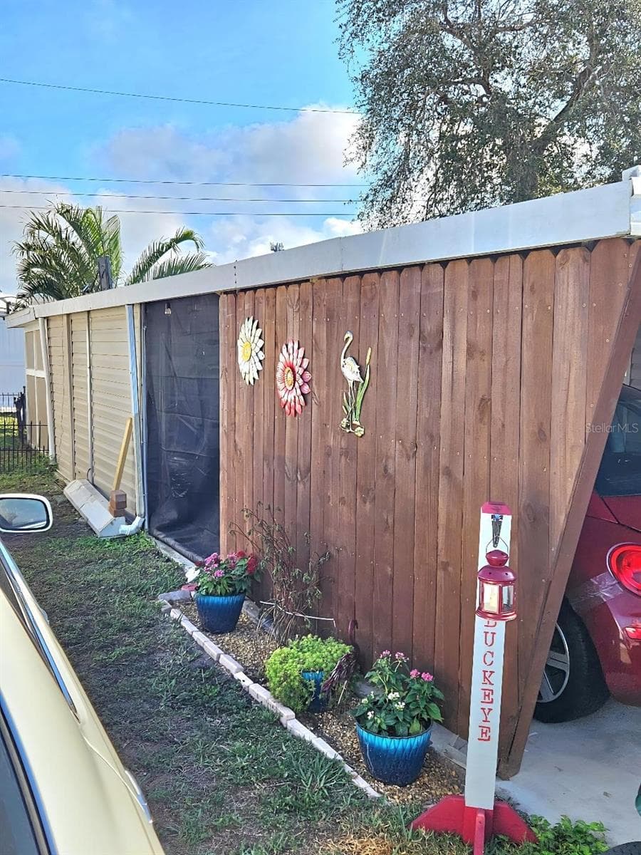 Mobile Home at 6619 NEW JERSEY ST, BRADENTON, photo 3 of 56