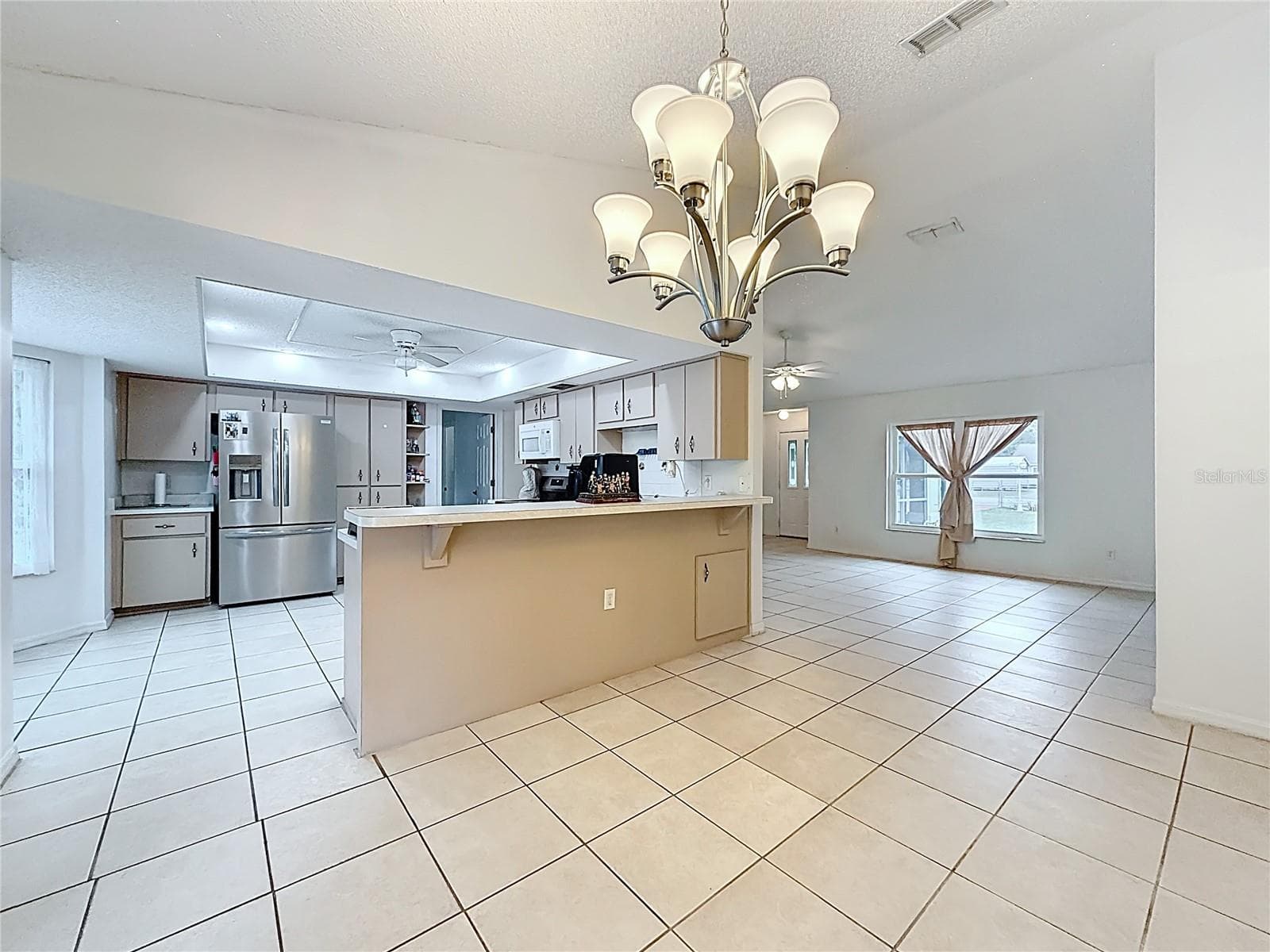 Single Family Residence at 4592 SW GARDENIA CT, DUNNELLON, photo 8 of 41