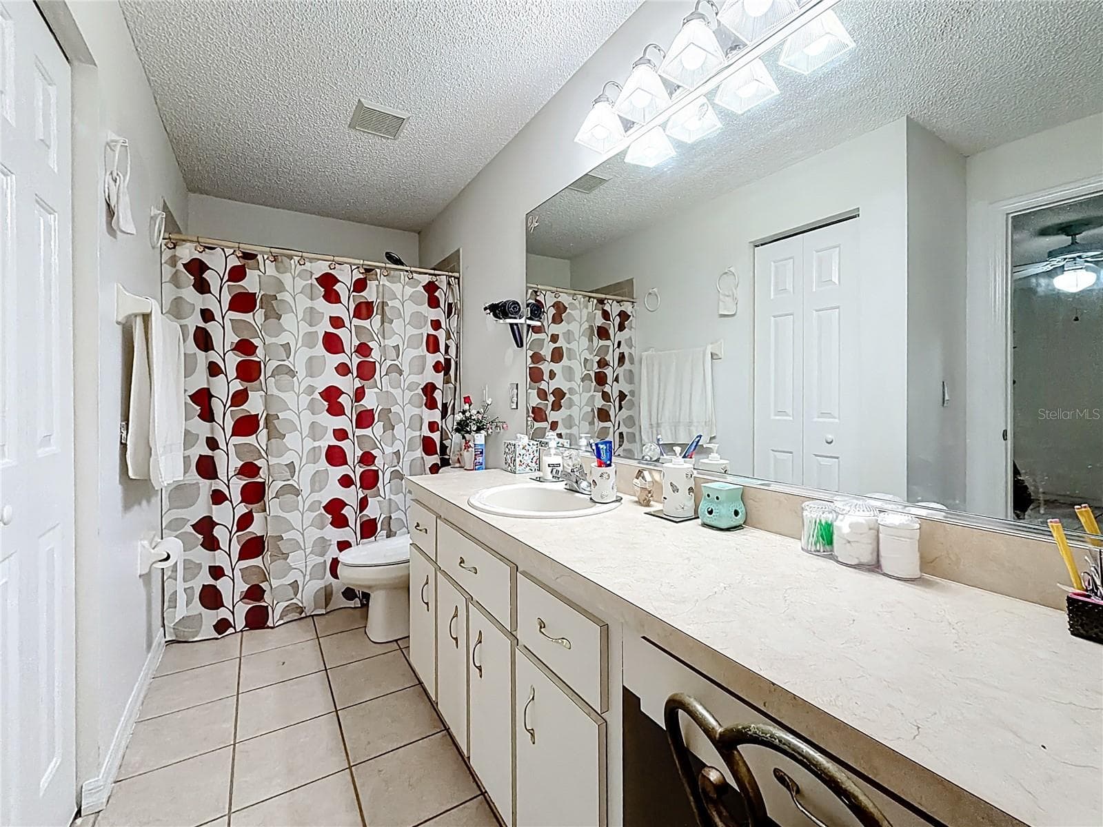 Single Family Residence at 4592 SW GARDENIA CT, DUNNELLON, photo 22 of 41