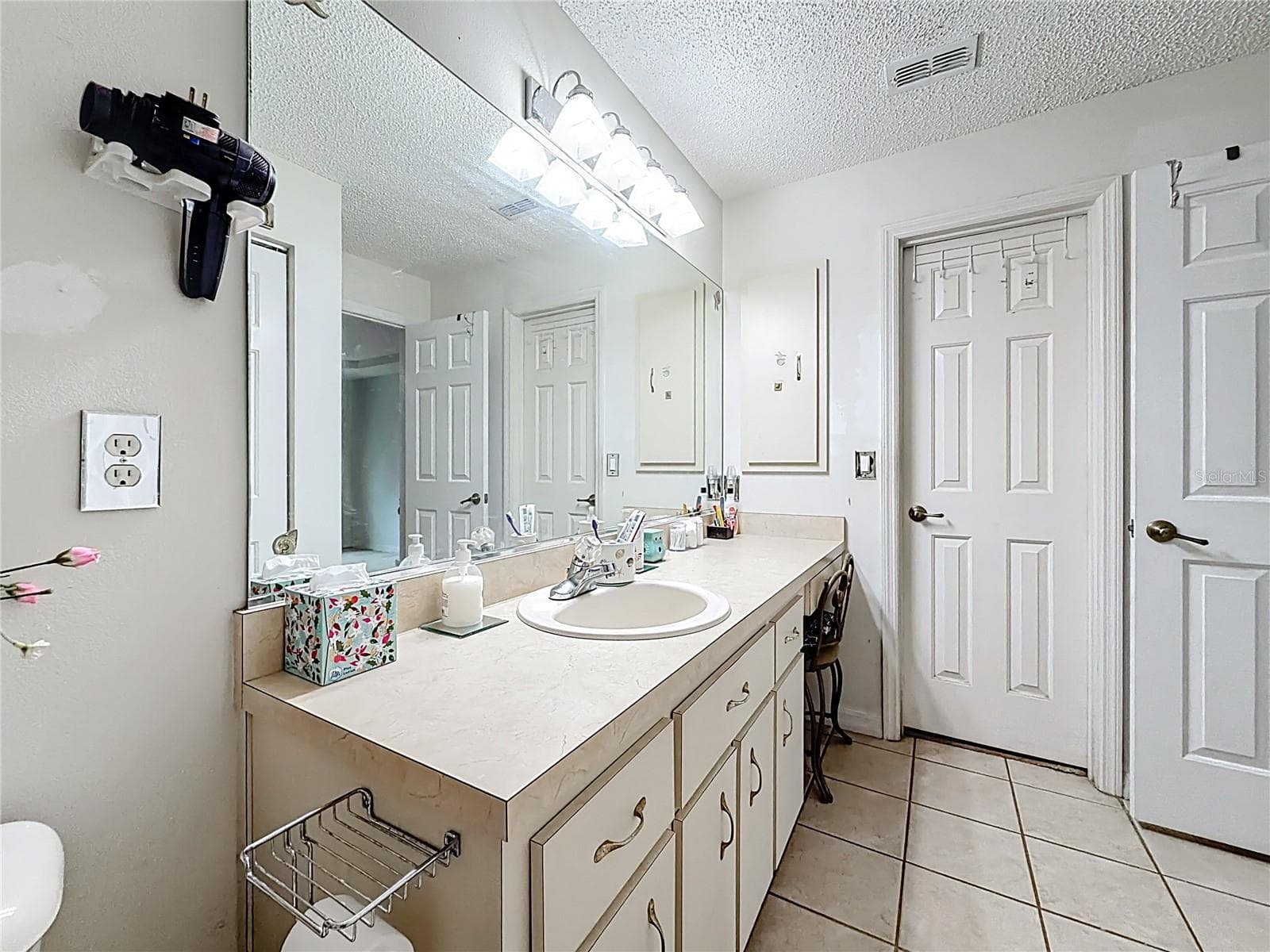 Single Family Residence at 4592 SW GARDENIA CT, DUNNELLON, photo 23 of 41