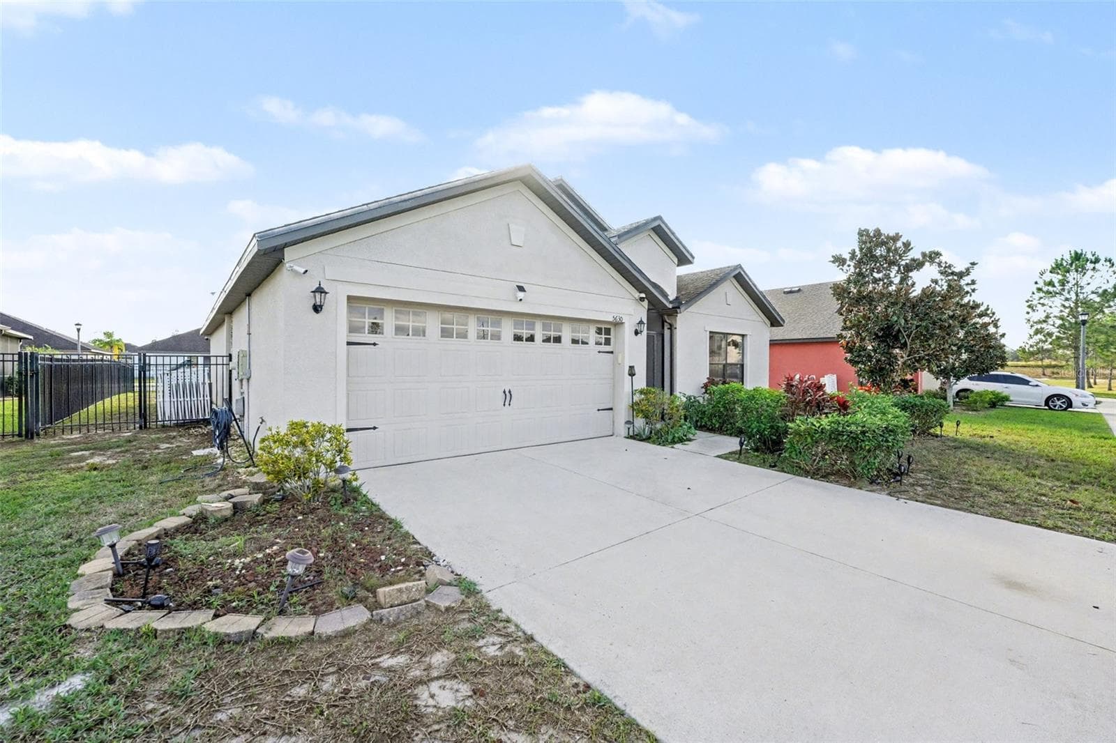 Single Family Residence at 5630 ELSINORE WAY, LAKELAND, photo 4 of 36
