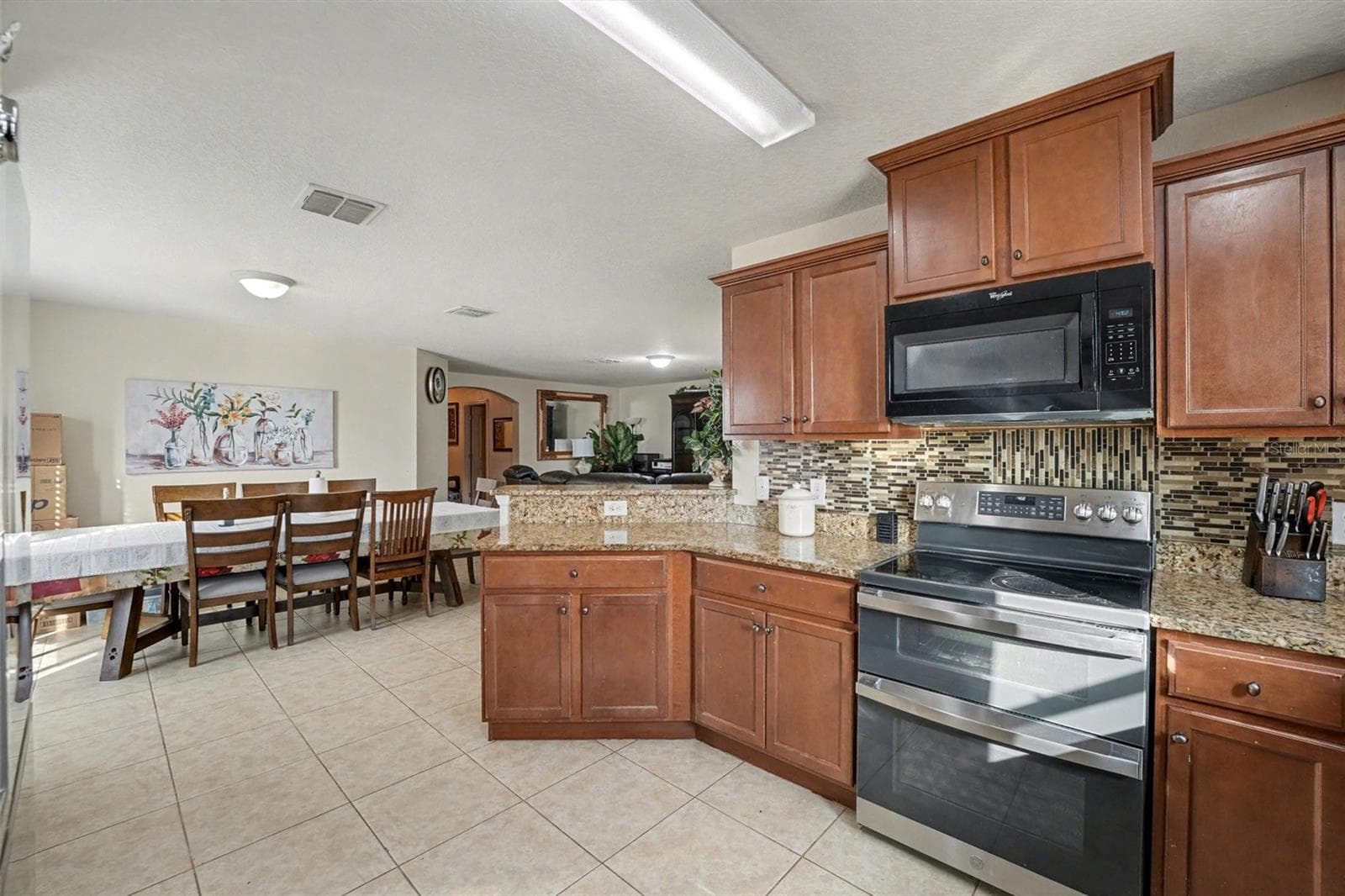 Single Family Residence at 5630 ELSINORE WAY, LAKELAND, photo 13 of 36