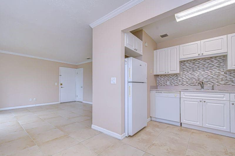 Condominium at 13693 ORANGE SUNSET DR #203, TAMPA, photo 15 of 51