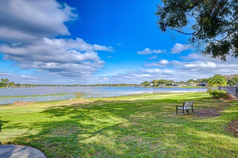 Relax and soak up Florida's beautiful weather - 13693 ORANGE SUNSET DR #203, TAMPA