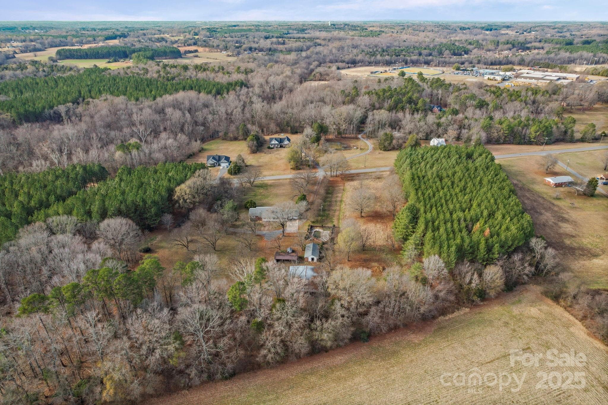 Single Family Residence at 1223 Walker Road, Mount Pleasant, photo 6 of 48