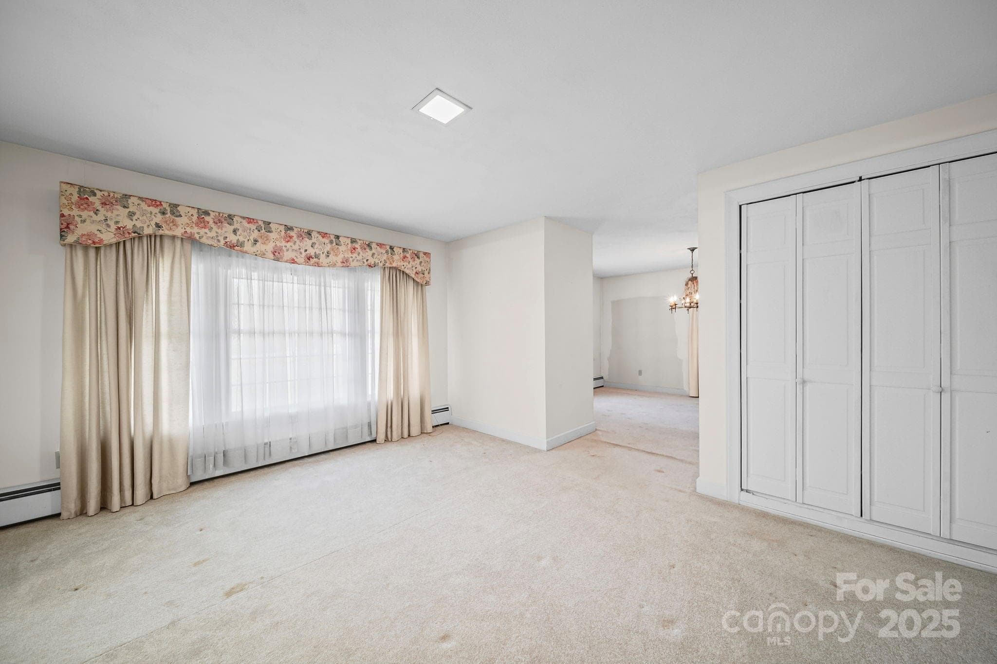 Single Family Residence at 1223 Walker Road, Mount Pleasant, photo 8 of 48