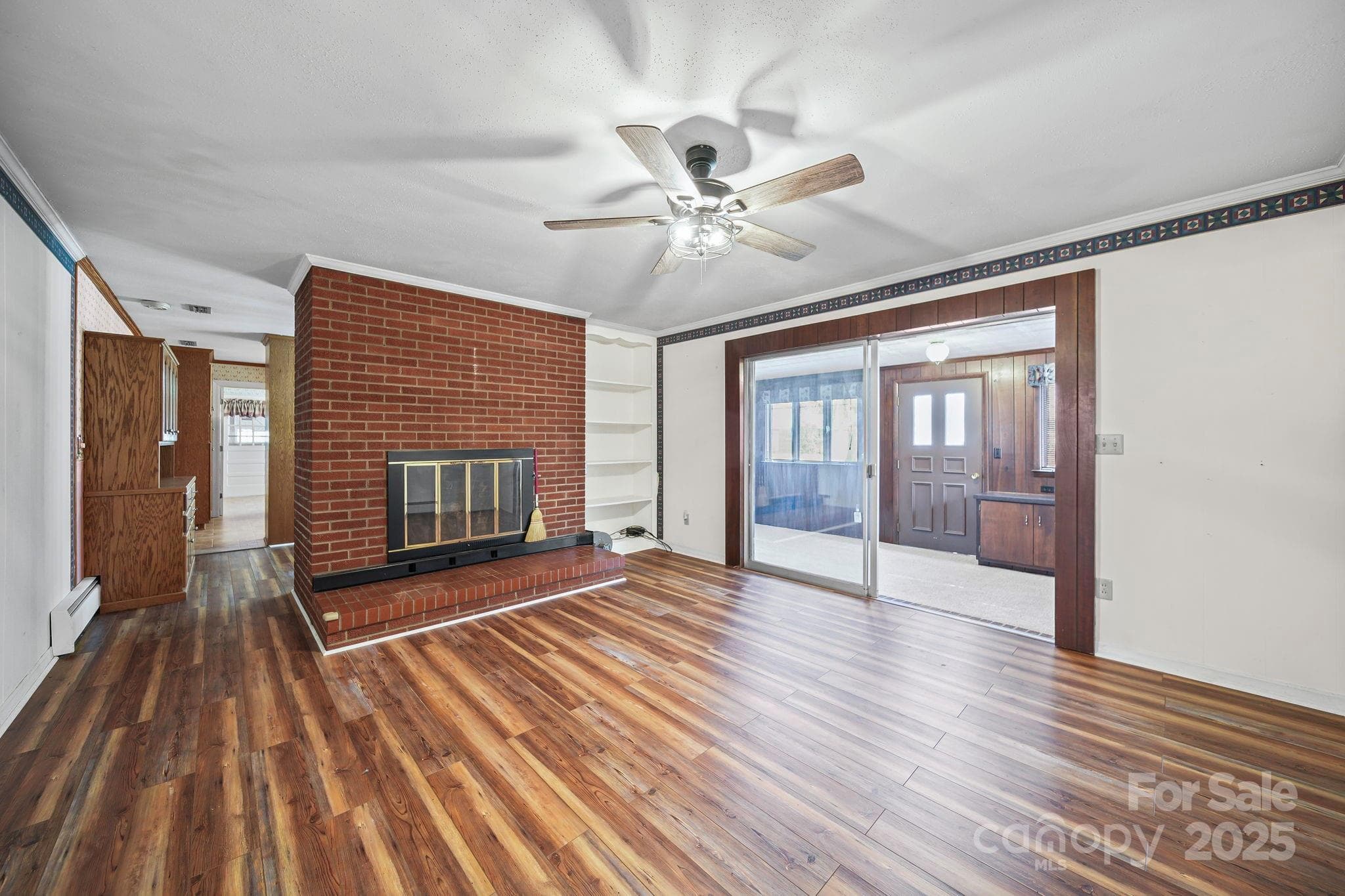 Single Family Residence at 1223 Walker Road, Mount Pleasant, photo 18 of 48