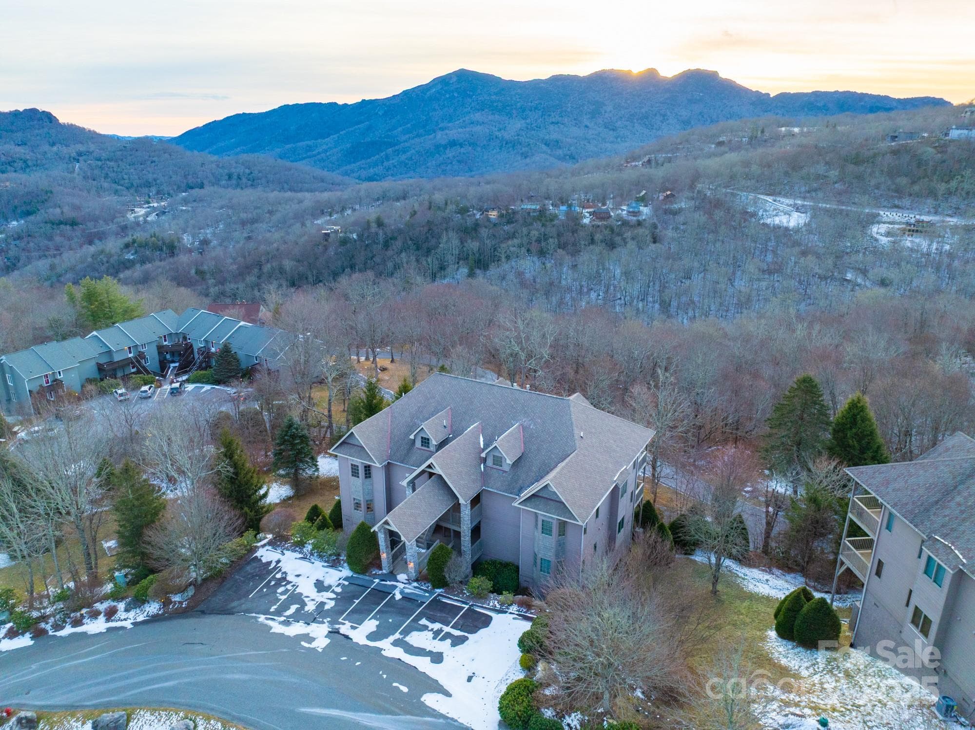Condominium at 120 Pleasant View Boulevard, Sugar Mountain, photo 36 of 45
