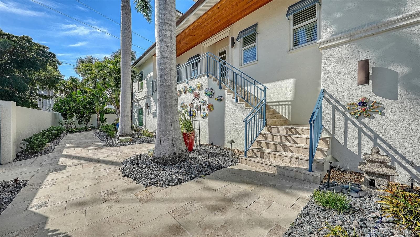 Single Family Residence at 345 MADISON DR, SARASOTA, photo 4 of 17