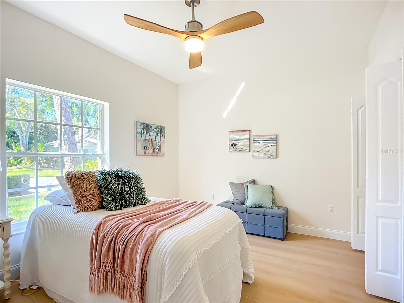 Single Family Residence at 2960 SANDRINGHAM PL, SARASOTA, photo 23 of 45