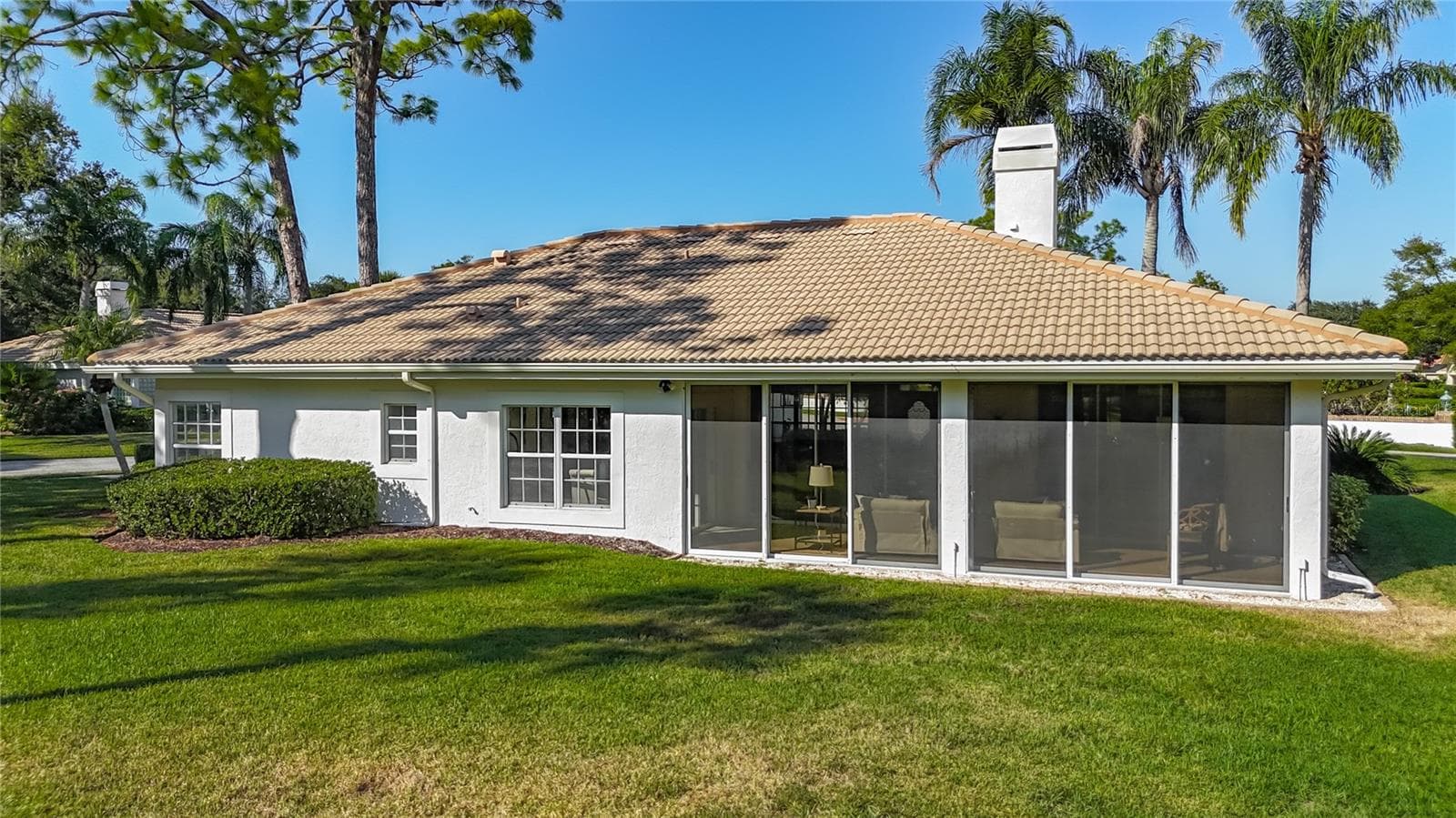 Single Family Residence at 2960 SANDRINGHAM PL, SARASOTA, photo 28 of 45
