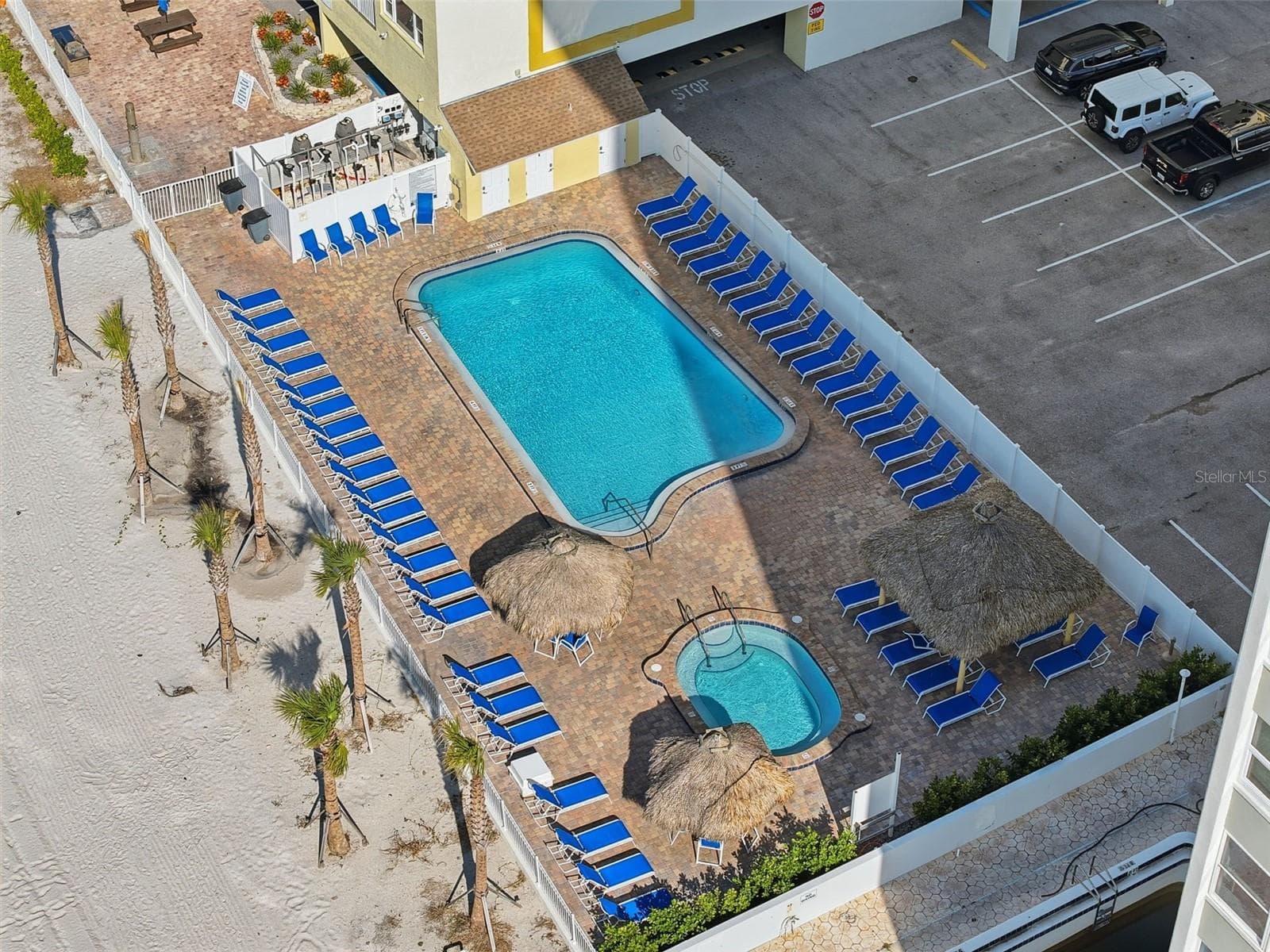 Condominium at 17450 GULF BLVD #104, REDINGTON SHORES, photo 6 of 43