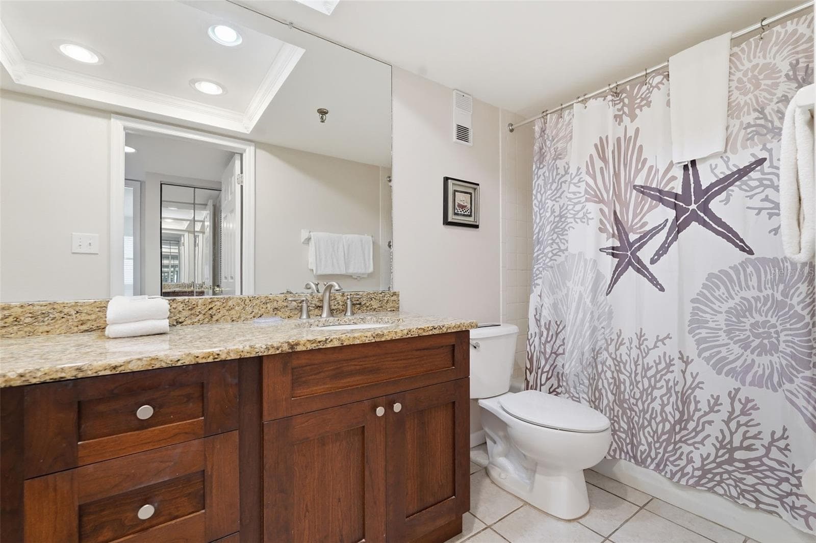 Condominium at 17450 GULF BLVD #104, REDINGTON SHORES, photo 28 of 43