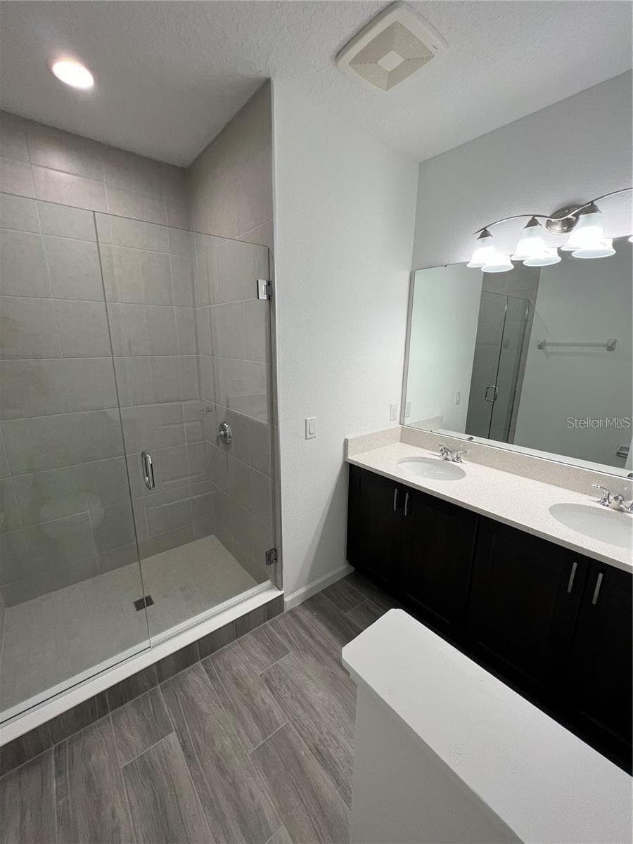 Townhouse at 2257 VALENTINE ALY, ORLANDO, photo 12 of 56