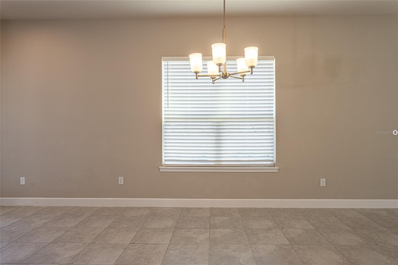Spacious dining area - 3 NEWHAVEN LN, ORMOND BEACH