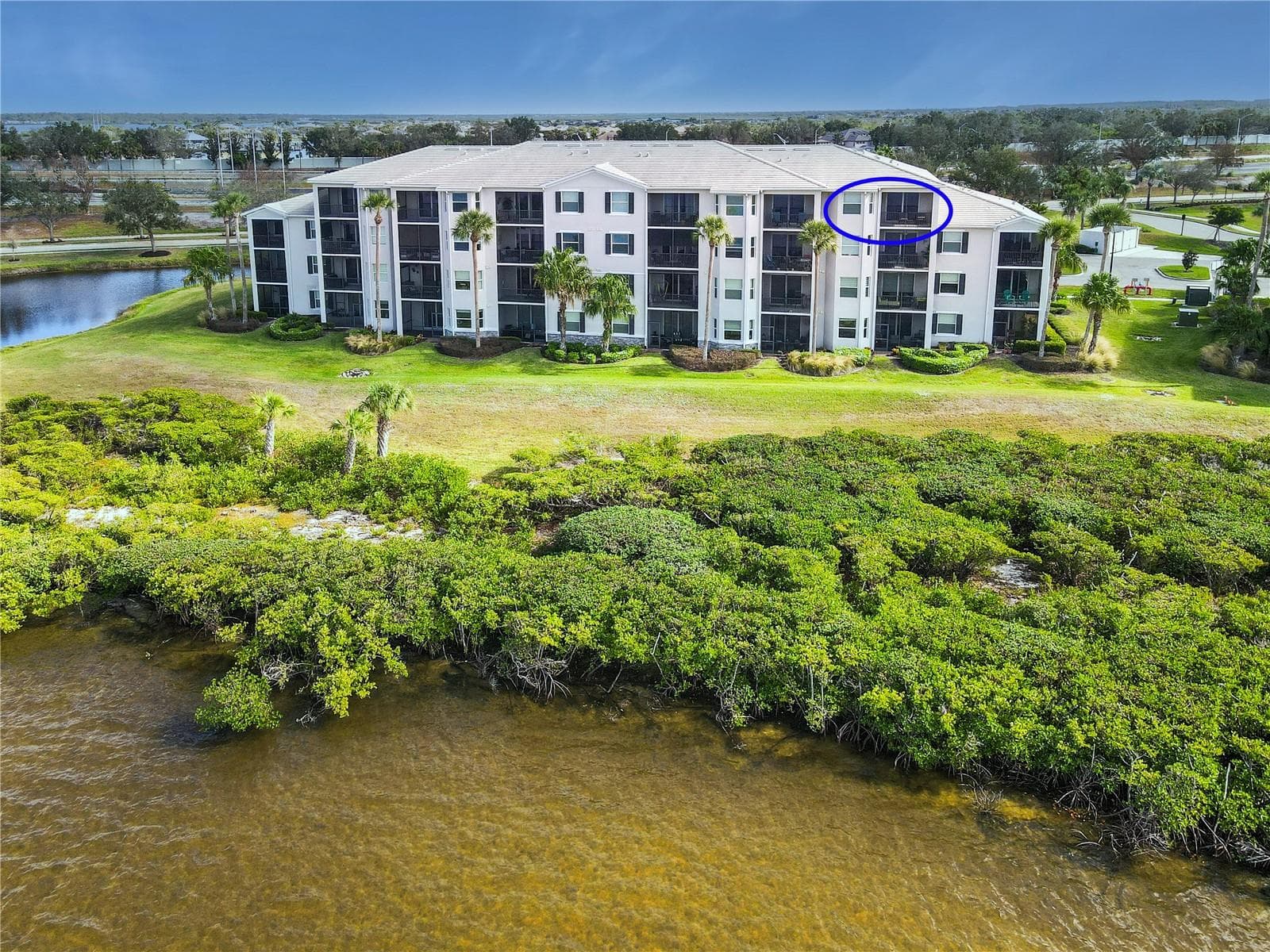 Condominium at 1030 TIDEWATER SHORES LOOP #401, BRADENTON, photo 4 of 77