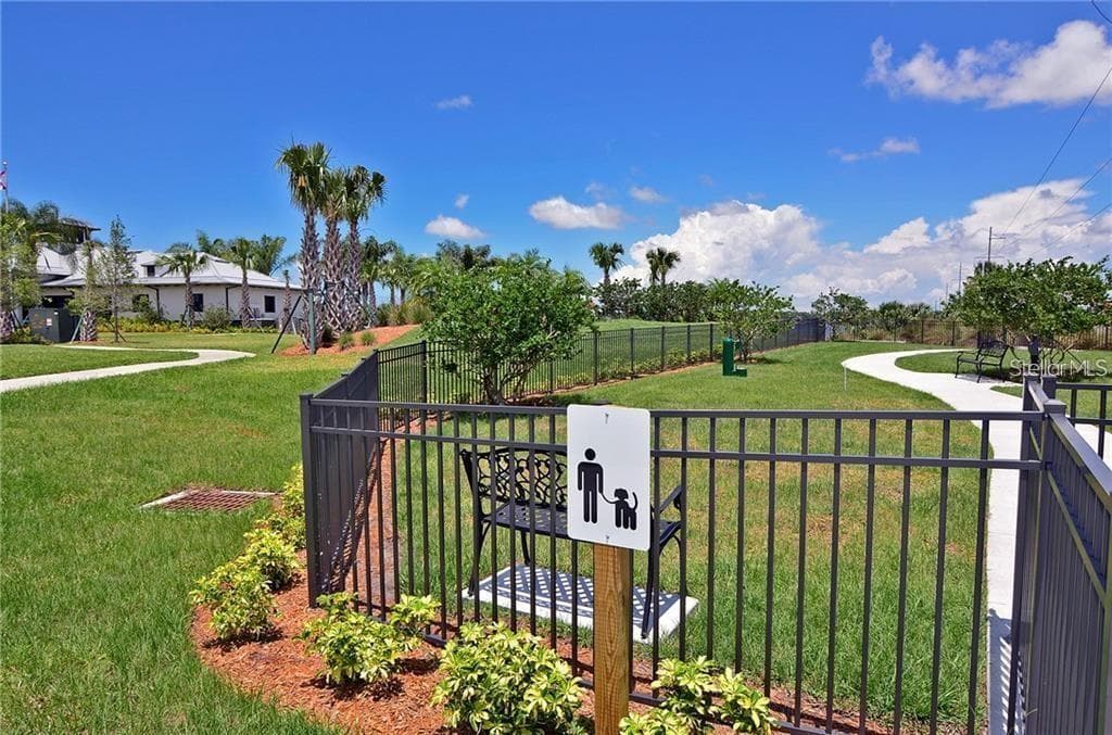 Condominium at 1030 TIDEWATER SHORES LOOP #401, BRADENTON, photo 48 of 77