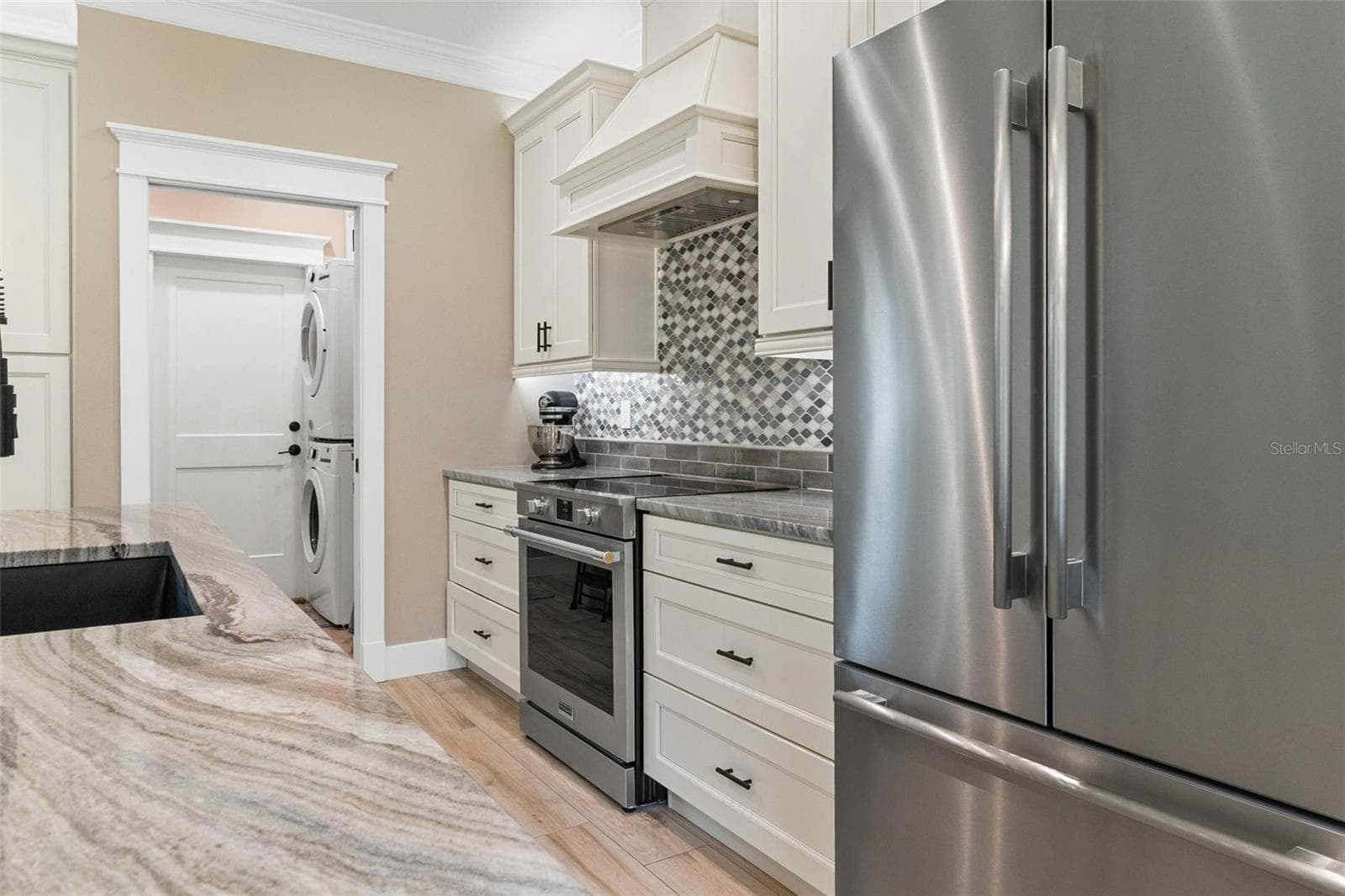 Single Family Residence at 3160 OAKPARK DR, LAKELAND, photo 6 of 41