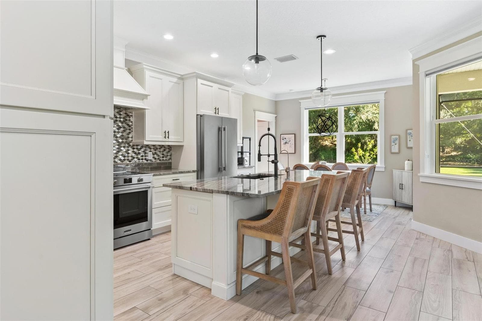 Single Family Residence at 3160 OAKPARK DR, LAKELAND, photo 8 of 41