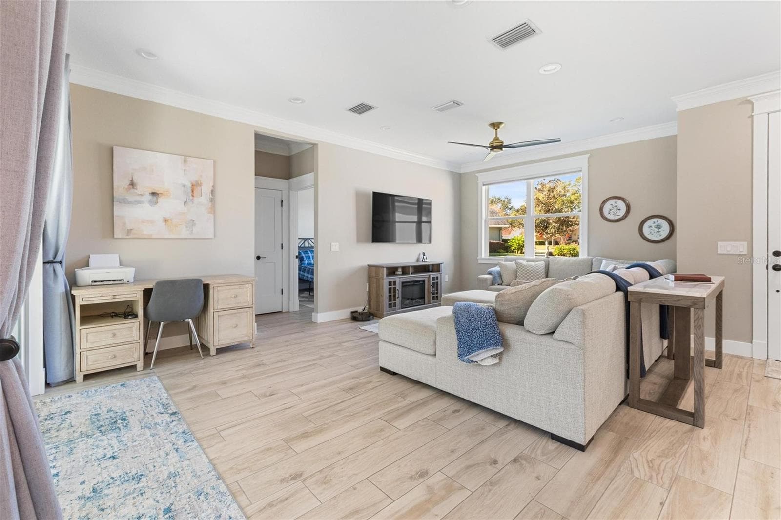 Single Family Residence at 3160 OAKPARK DR, LAKELAND, photo 14 of 41