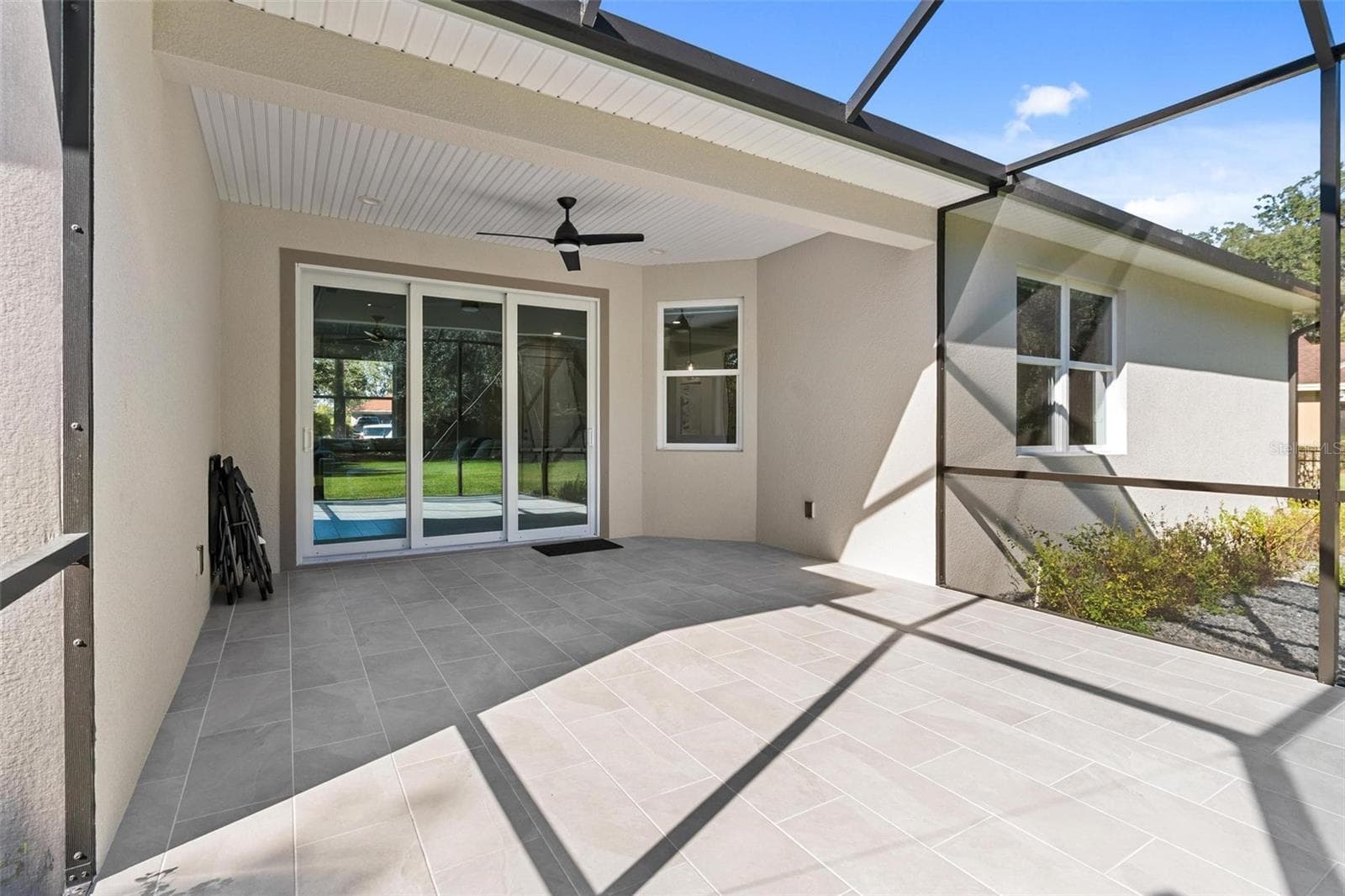 Single Family Residence at 3160 OAKPARK DR, LAKELAND, photo 28 of 41