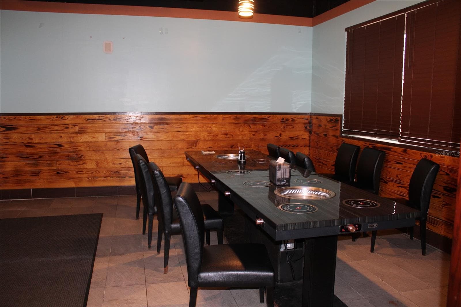 Restaurant at 5399 COMMERCIAL WAY, SPRING HILL, photo 9 of 24