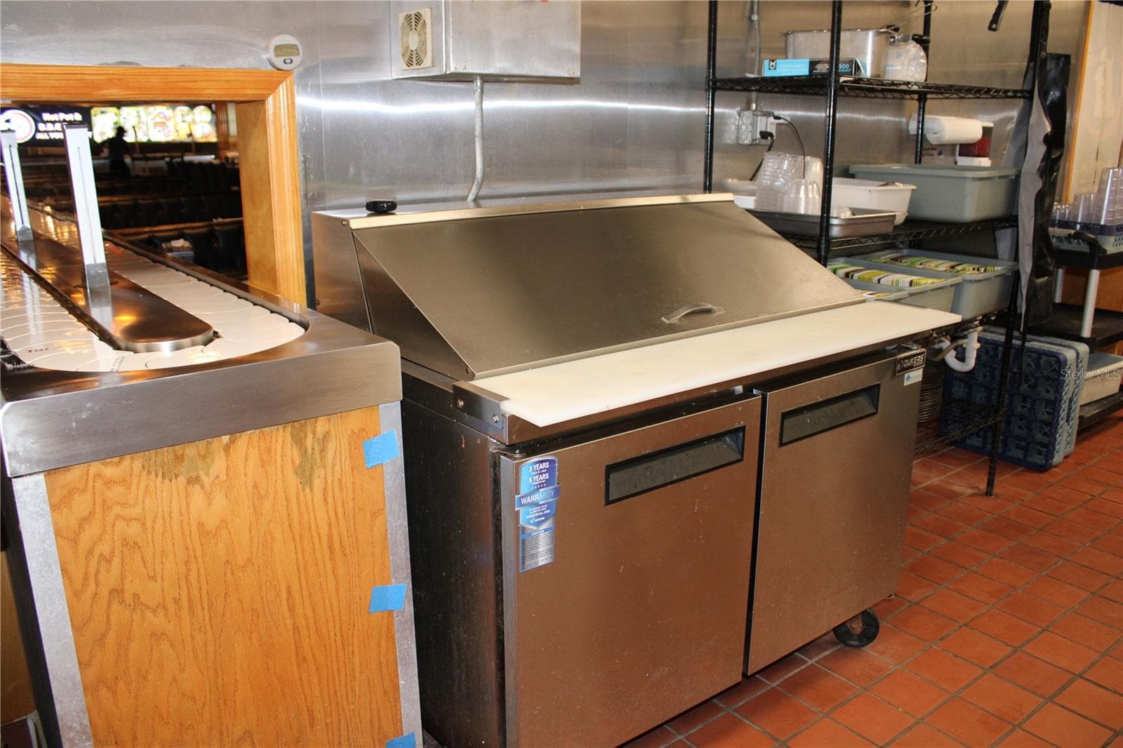 Restaurant at 5399 COMMERCIAL WAY, SPRING HILL, photo 16 of 24