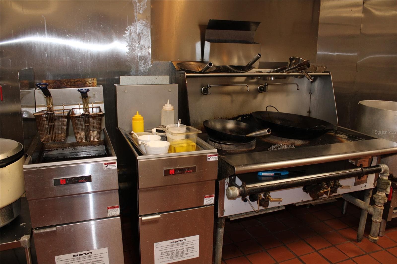 Restaurant at COMMERCIAL WAY, SPRING HILL, photo 15 of 23