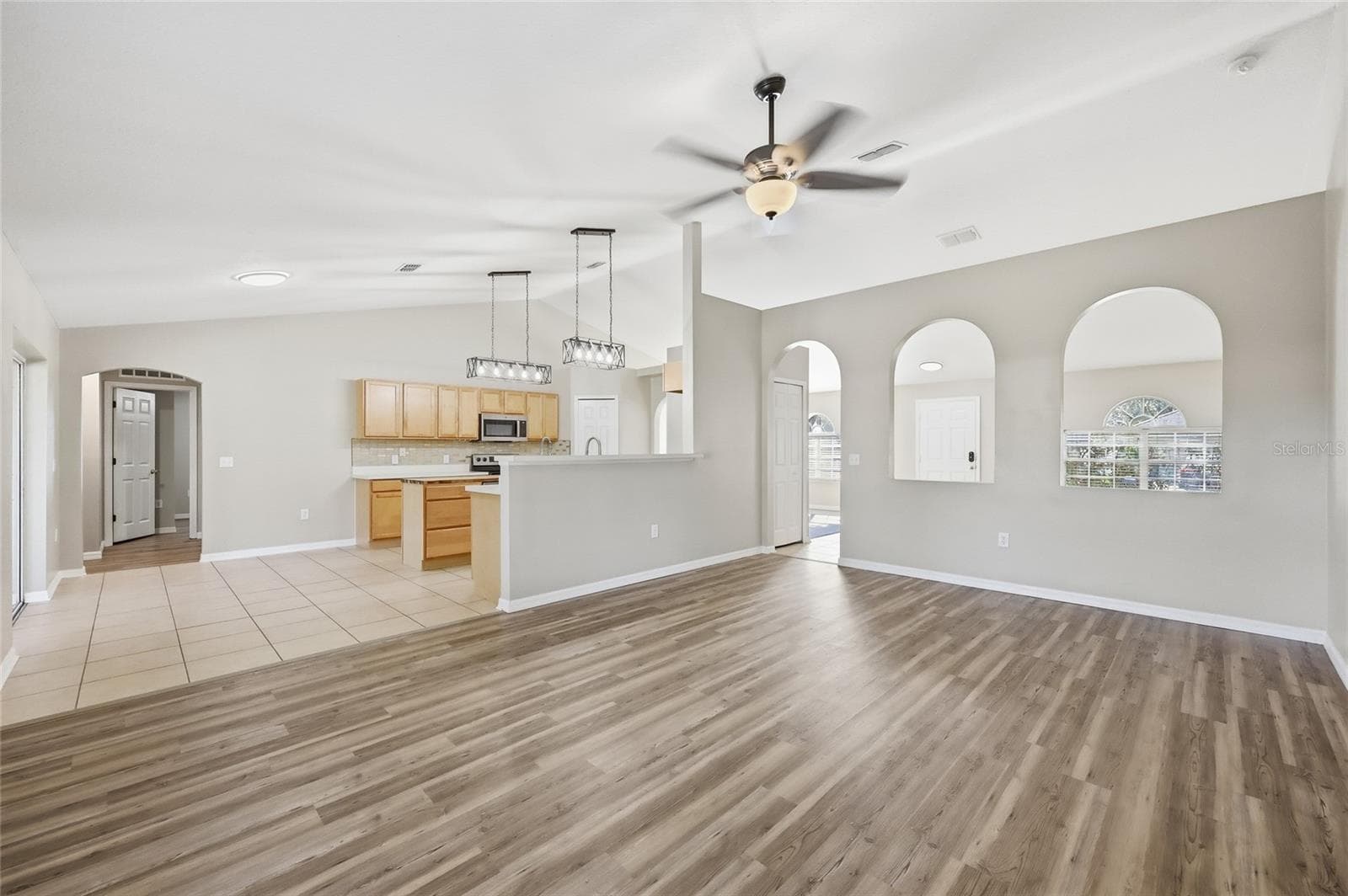 Single Family Residence at 539 GRANITE CIR, CHULUOTA, photo 17 of 58