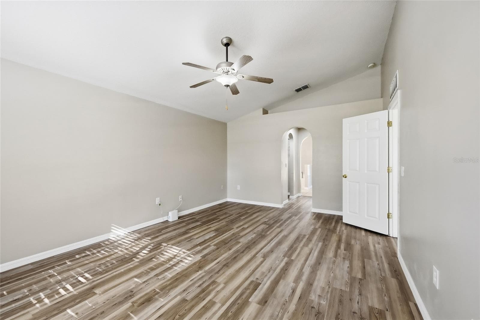 Single Family Residence at 539 GRANITE CIR, CHULUOTA, photo 25 of 58