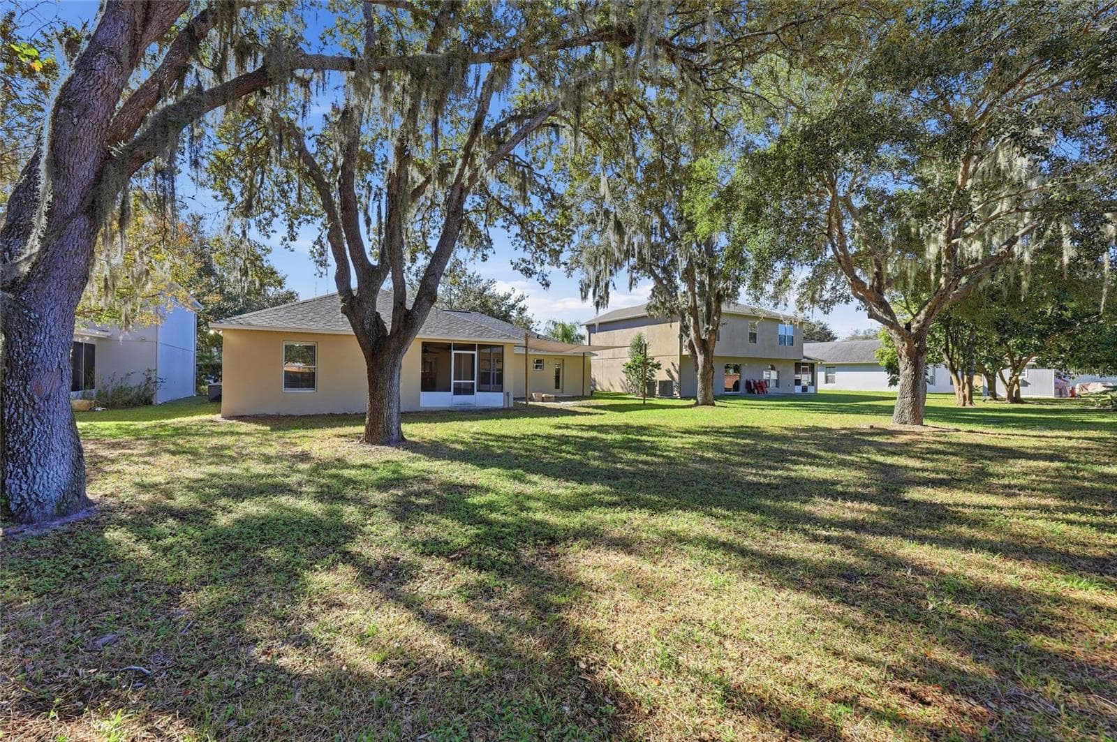 Single Family Residence at 539 GRANITE CIR, CHULUOTA, photo 50 of 58