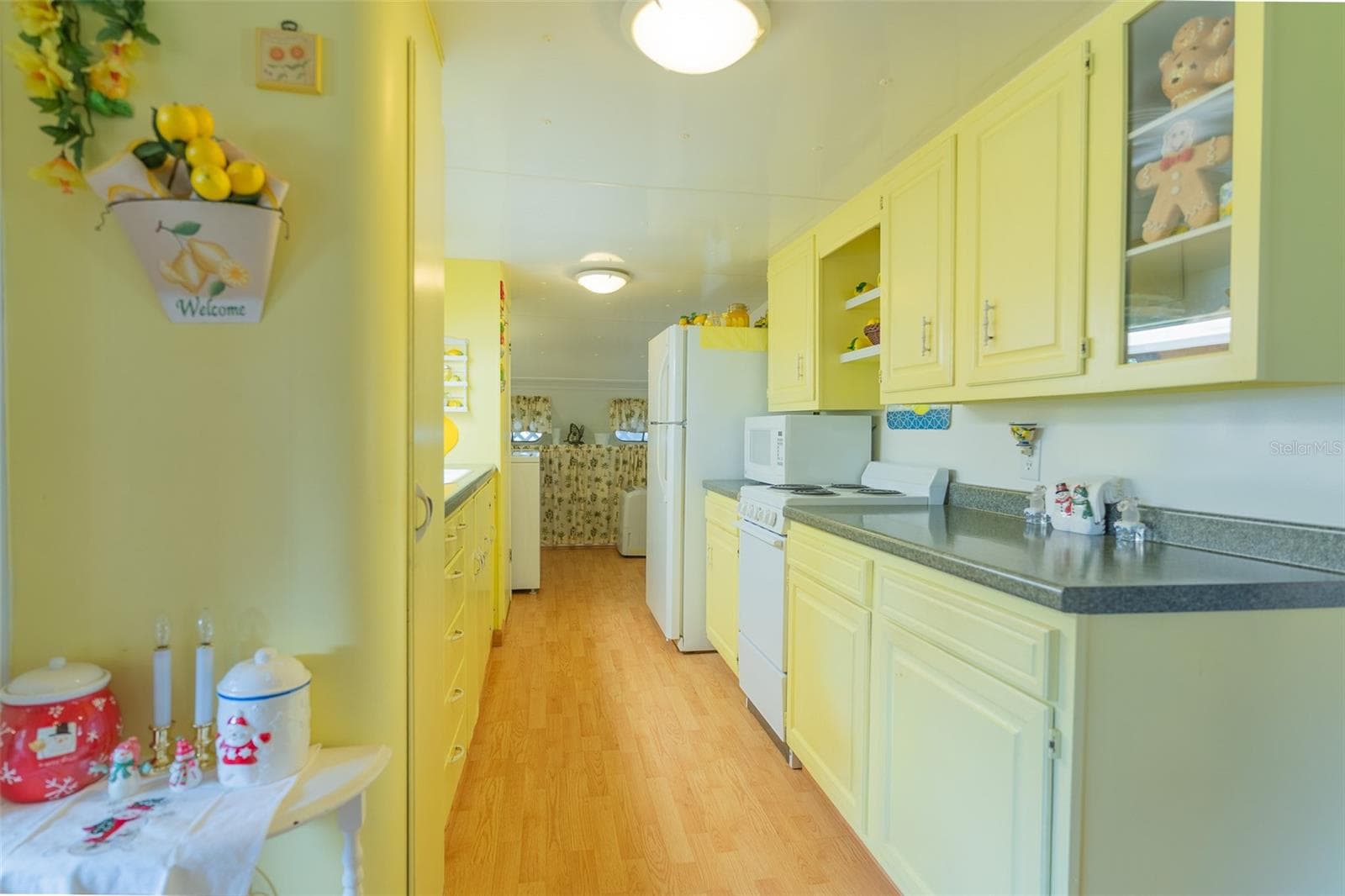 Mobile Home at 28 BASIN ST, LORIDA, photo 6 of 28