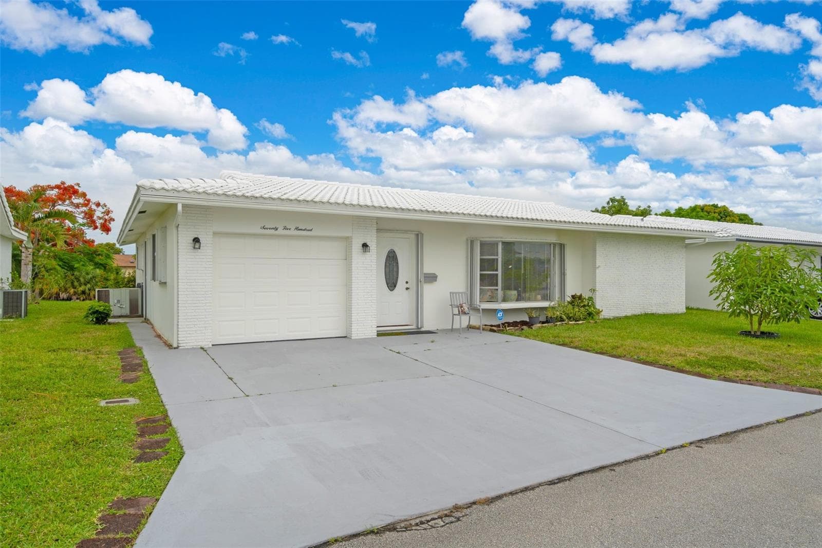 Single Family Residence at 7500 NW 66TH TER, TAMARAC, photo 2 of 43