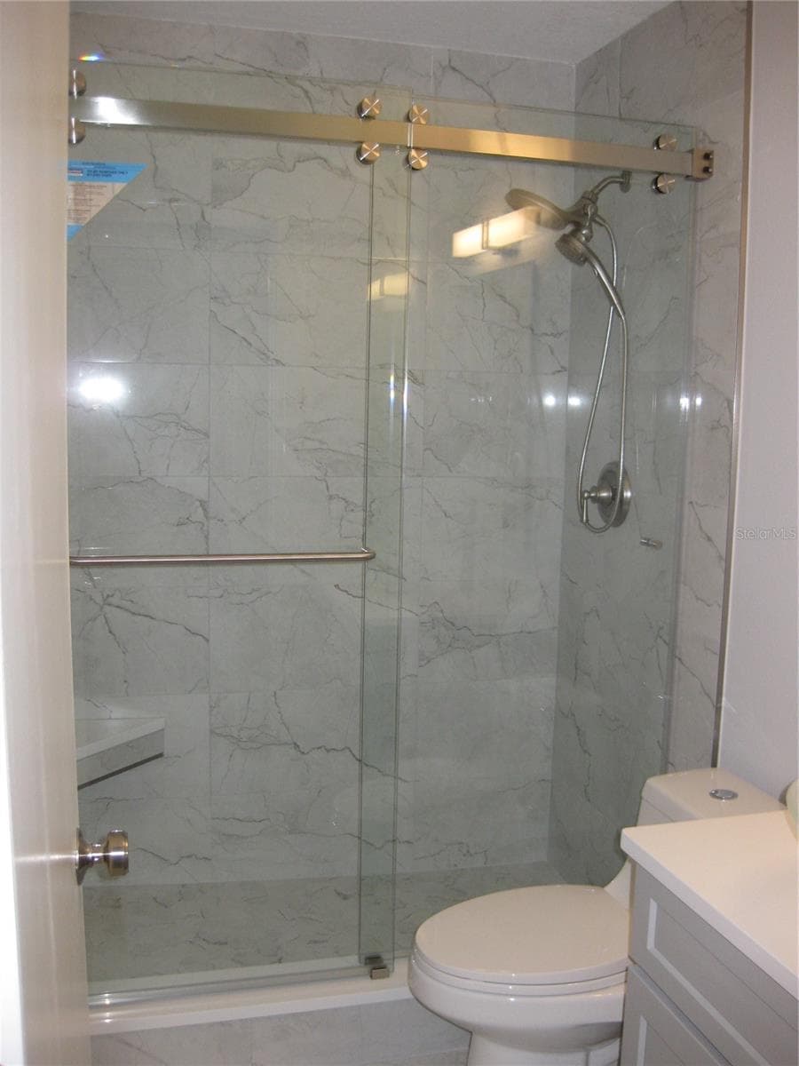 Condominium at 5 GATESHEAD DR #107, DUNEDIN, photo 19 of 34
