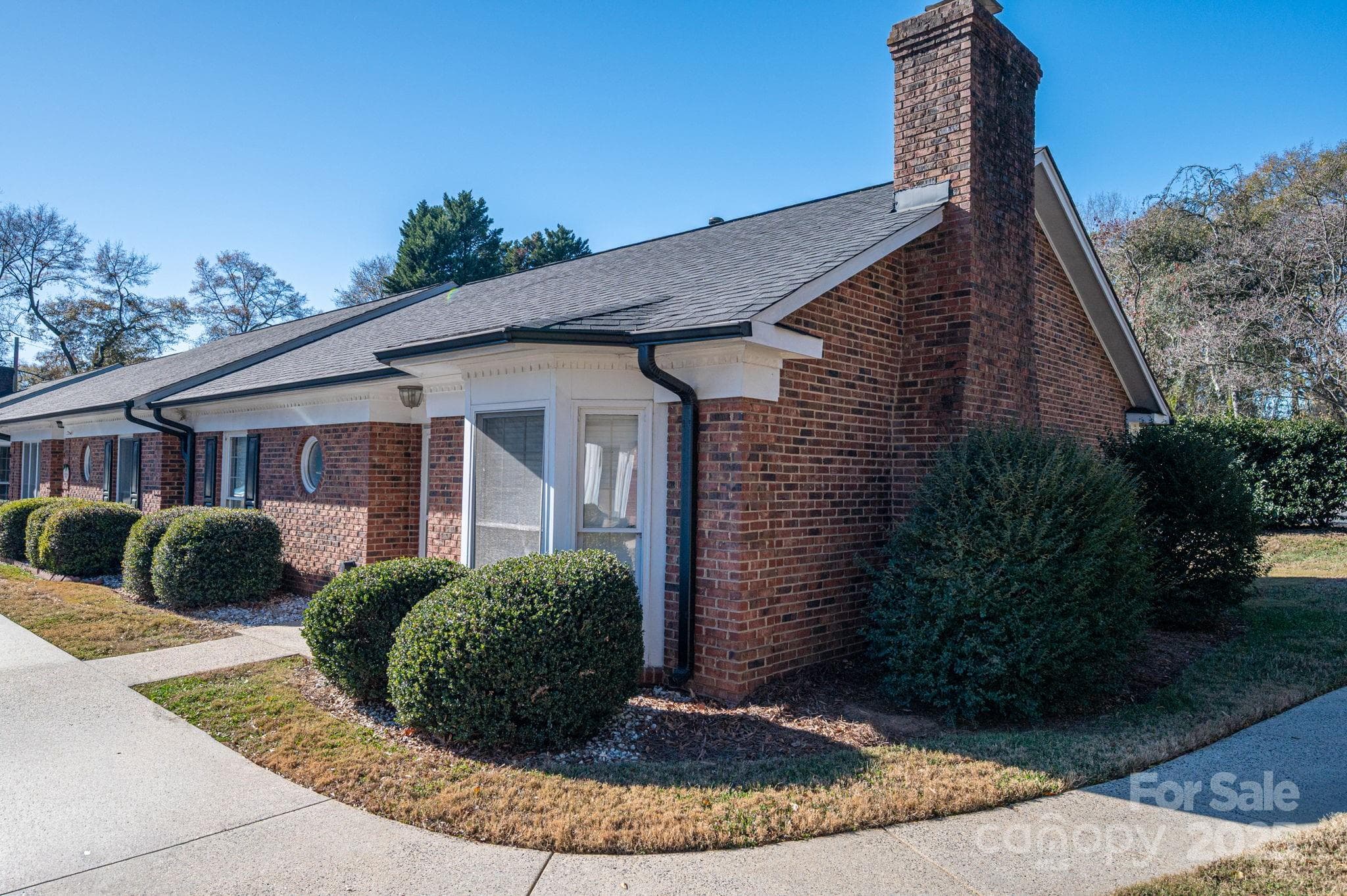 Condominium at 1212 E Franklin Boulevard, Gastonia, photo 4 of 33