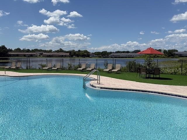 POOL AREA - 200 AFTON SQ #11-102, ALTAMONTE SPRINGS