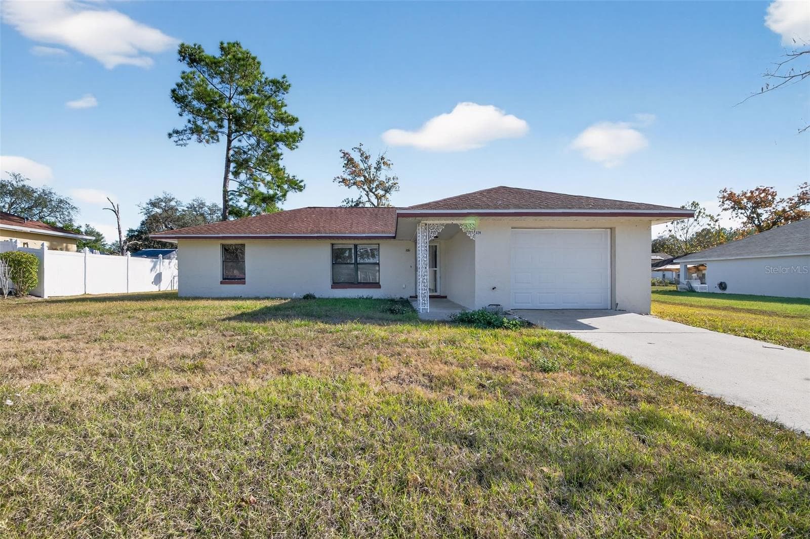 329 MARION OAKS CRSE