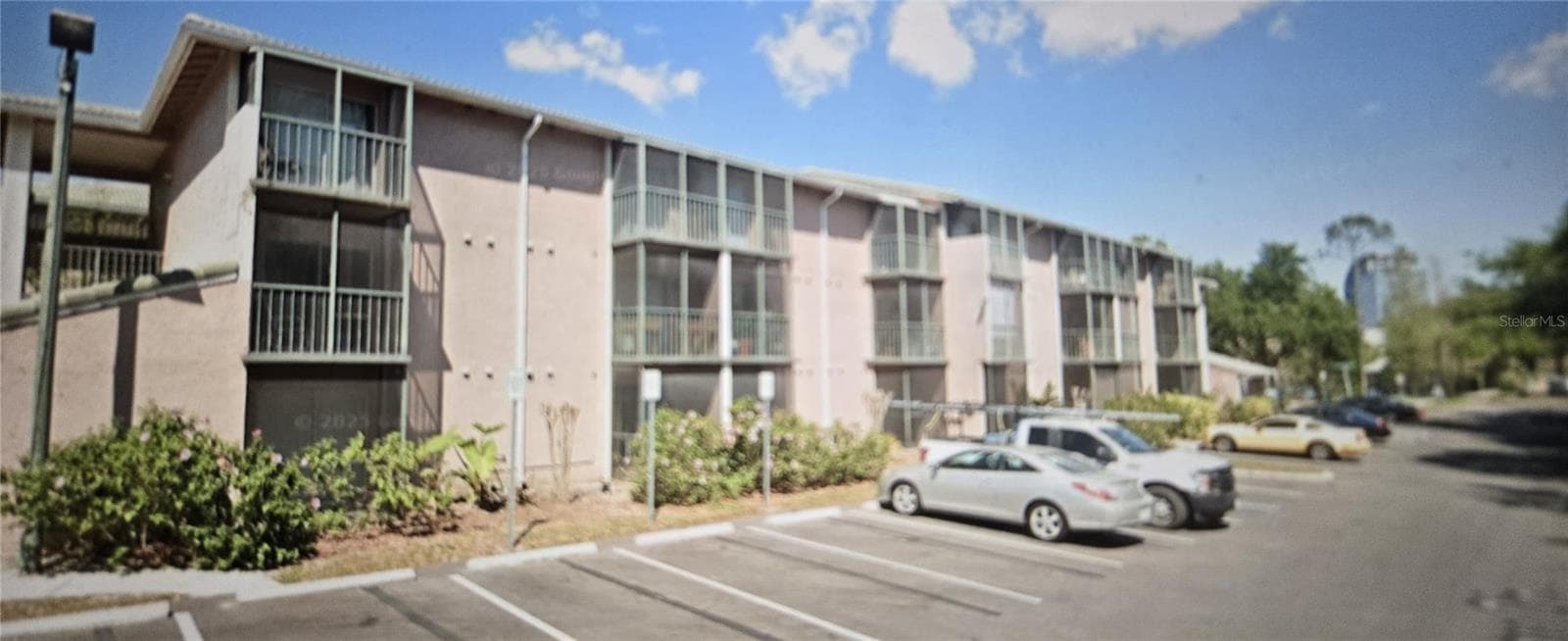 139 OYSTER BAY CIR #340
