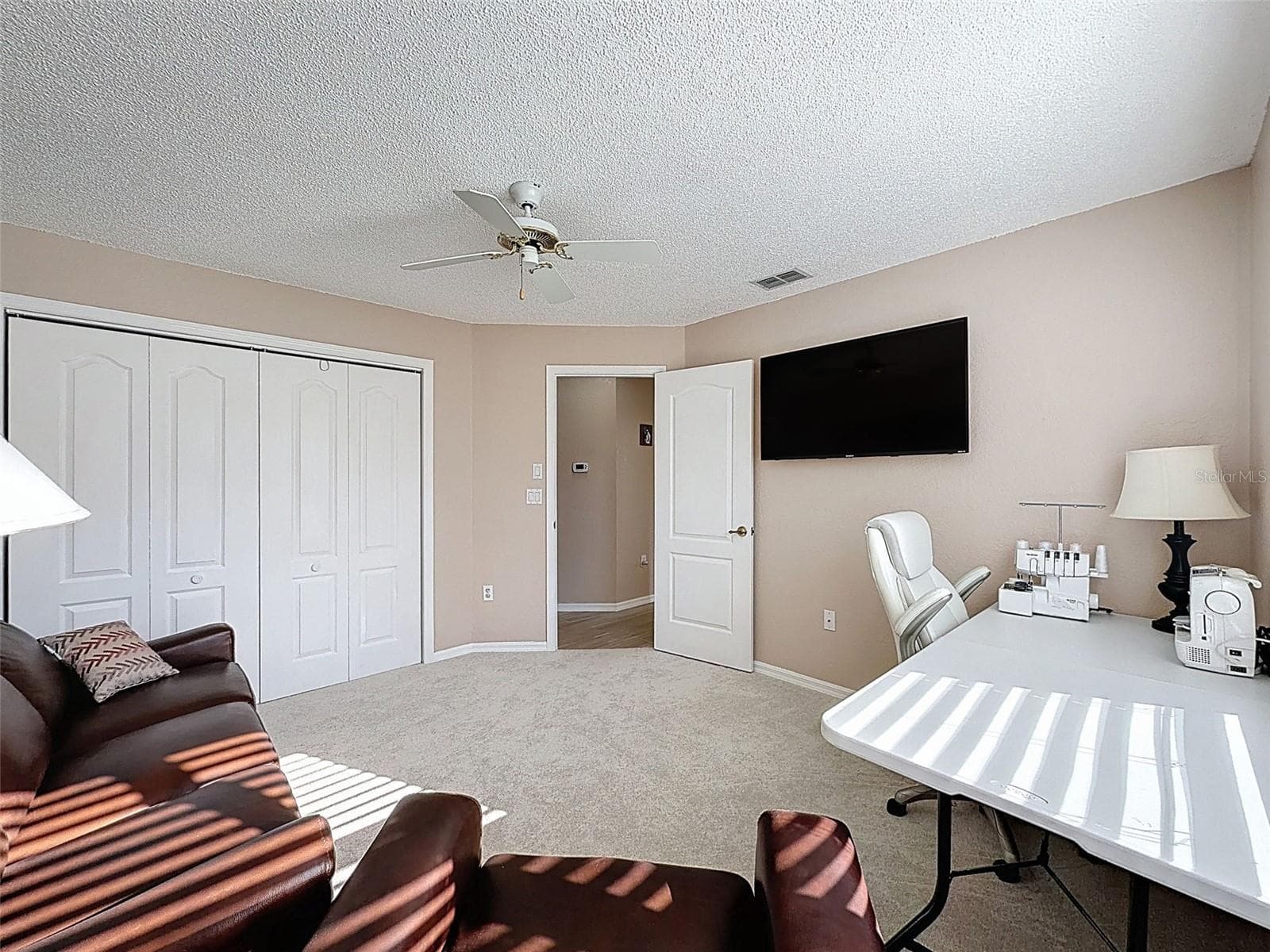 Single Family Residence at 9428 APPLE DUMPLING CT, WEEKI WACHEE, photo 20 of 36