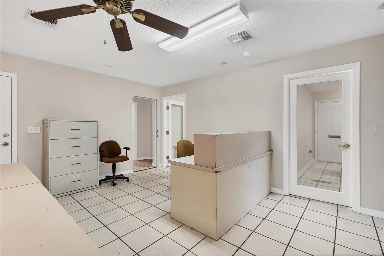 Office at 37220 GLENWOOD AVE, MYAKKA CITY, photo 15 of 38